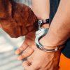 Hombre encarcelado por presuntamente retener y agredir sexual y físicamente a su pareja en Sondika