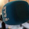 Lo de Àngels y Alsina ocurre también a nivel local